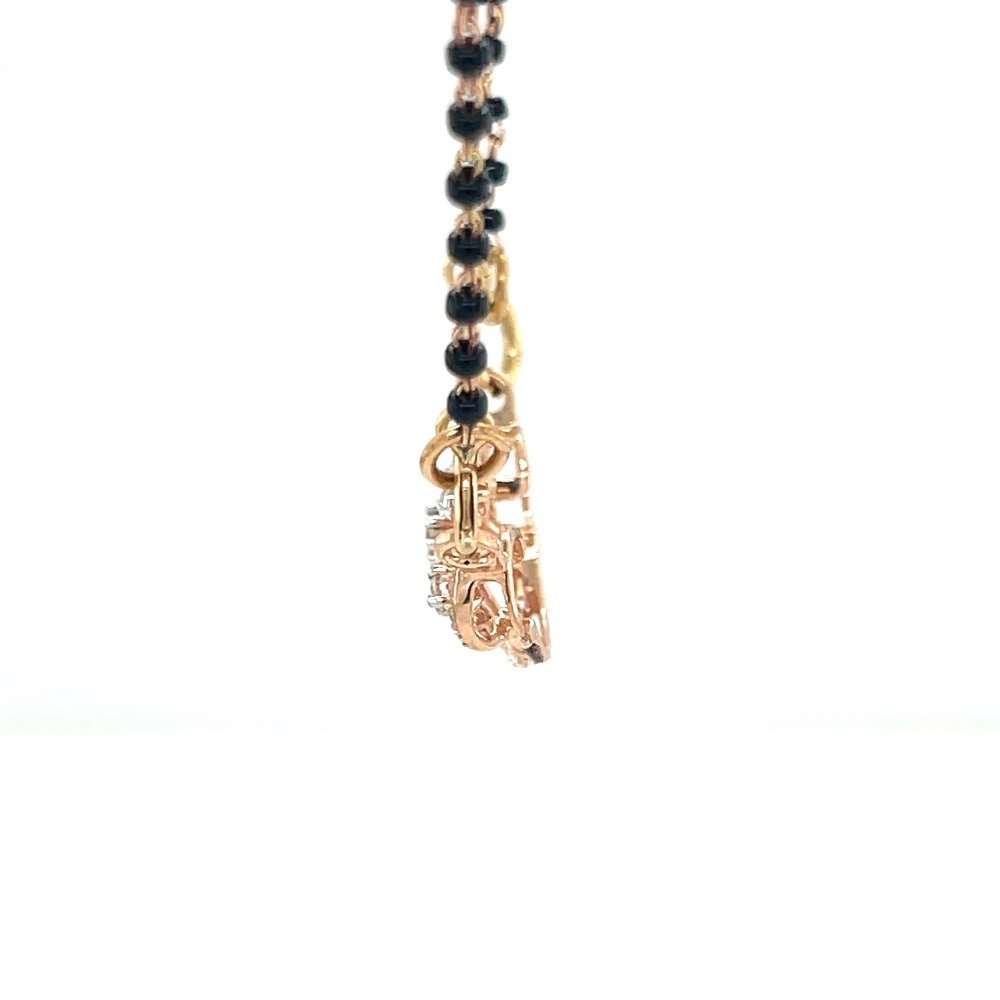 Insuvaiyudaiya Diamond Mangalsutra Tanmaniya Pendant in 0.31 Carat