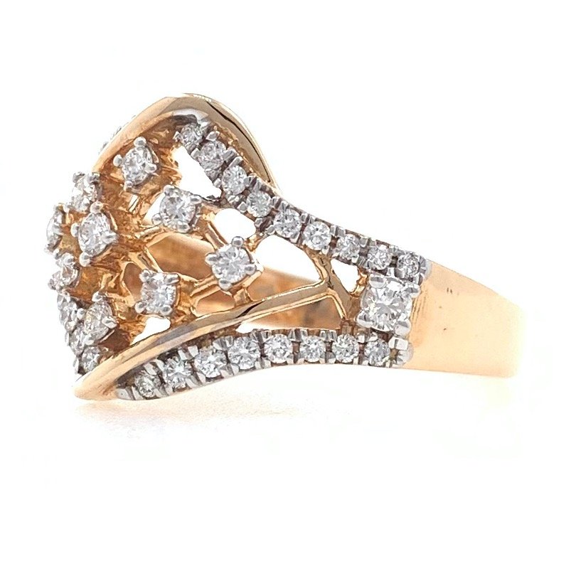 18kt / 750 rose gold fancy diamond ring for ladies 9lr96