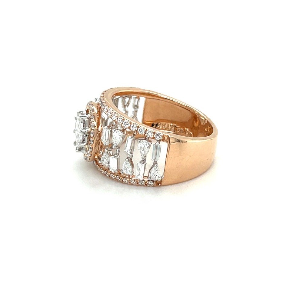 Diamond Wedding Ring with Pear Diamonds and Baguette