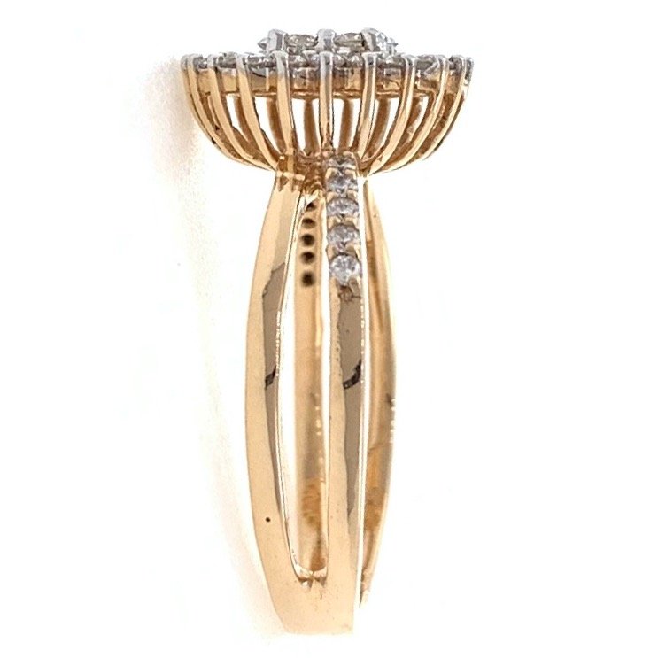 18kt / 750 rose gold flower diamond ring for ladies 9lr98