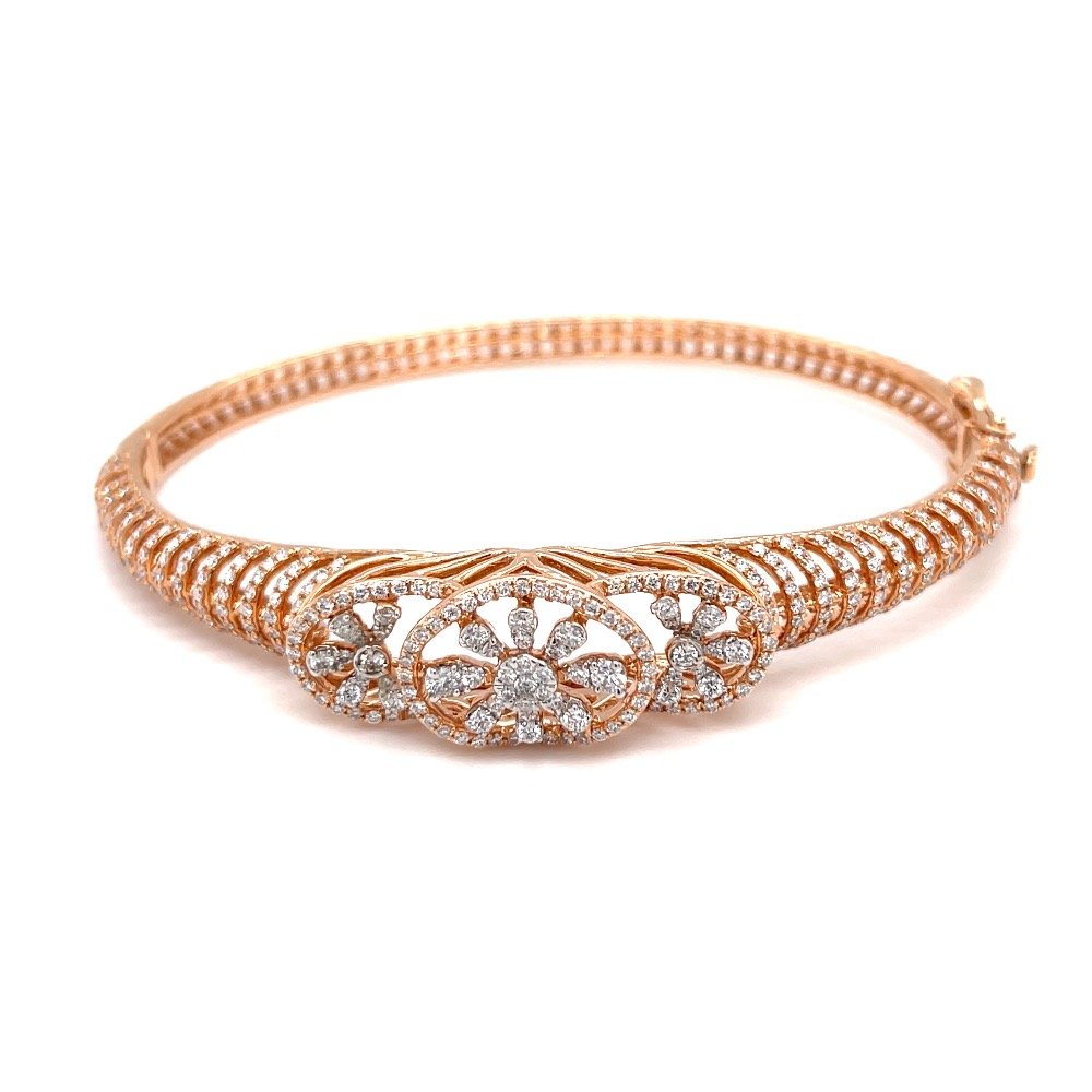 Fancy diamond bracelet for casual e...