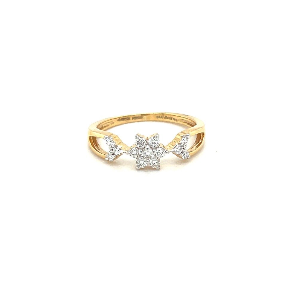 Royale Floral Diamond Ring for Ever...