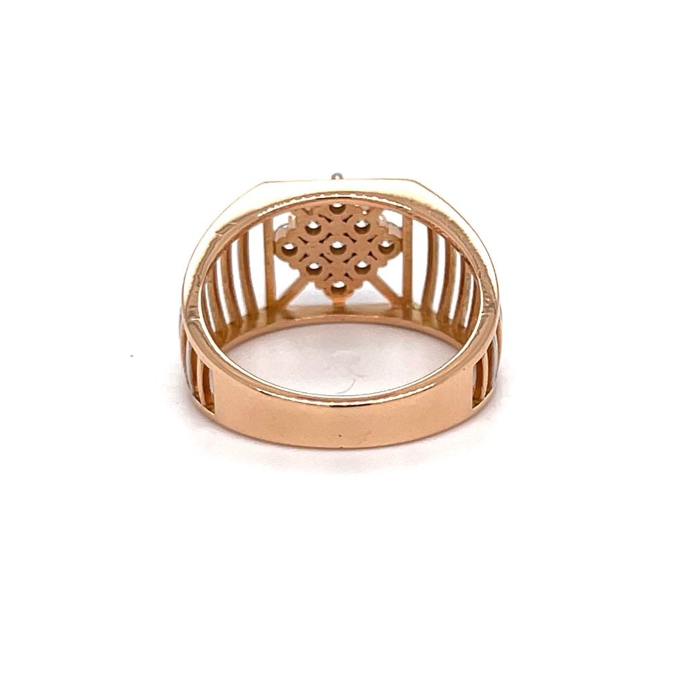 Kite shaped diamond ring for men in rose gold