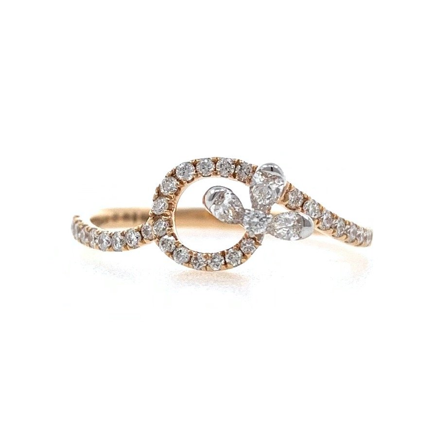 Jolie Diamond Ring for Everyday Wea...